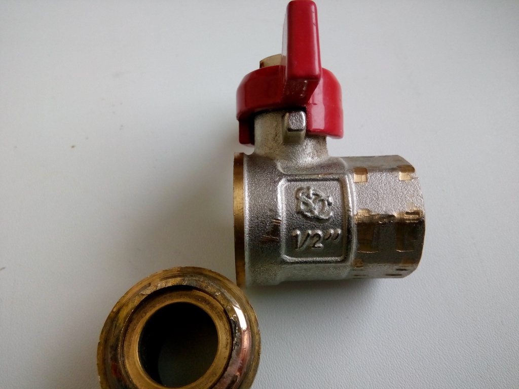 Кран.jpg Кран.jpg